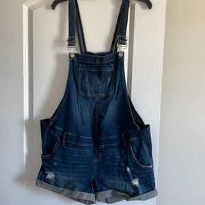 Maternity overalls